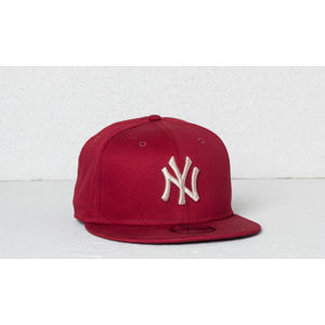 New Era 9Fifty MLB League Essential New York Yankees Cap Cardinal/ Satin