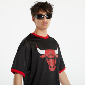 New Era Chicago Bulls NBA Team Logo Mesh Oversized T-Shirt Black/ Front Door Red