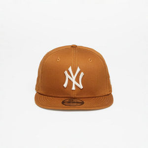 New Era New York Yankees League Essential 9Fifty Snapback Cap Brown
