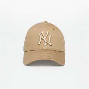 New Era New York Yankees Womens League Essential 9FORTY Adjustable Cap British Khaki/ Camel