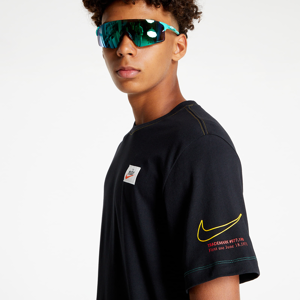 Nike Sportswear Men's T-Shirt Black